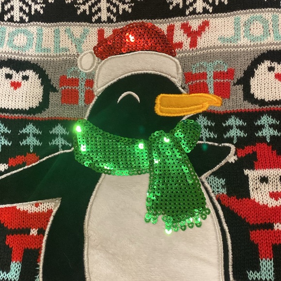 Ugly Christmas Sweater. BNWT. Size Large - Picture 7 of 9